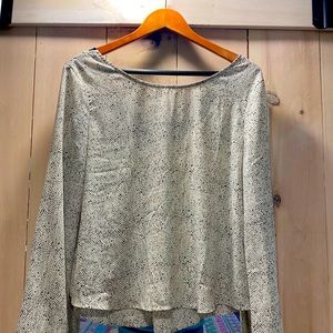 LUSH - L - White and Black Low Back Blouse